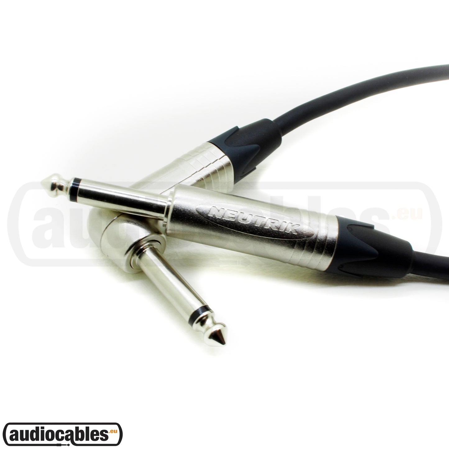 Mogami 2524 Patch Cable w/ Neutrik Connectors Single Angled