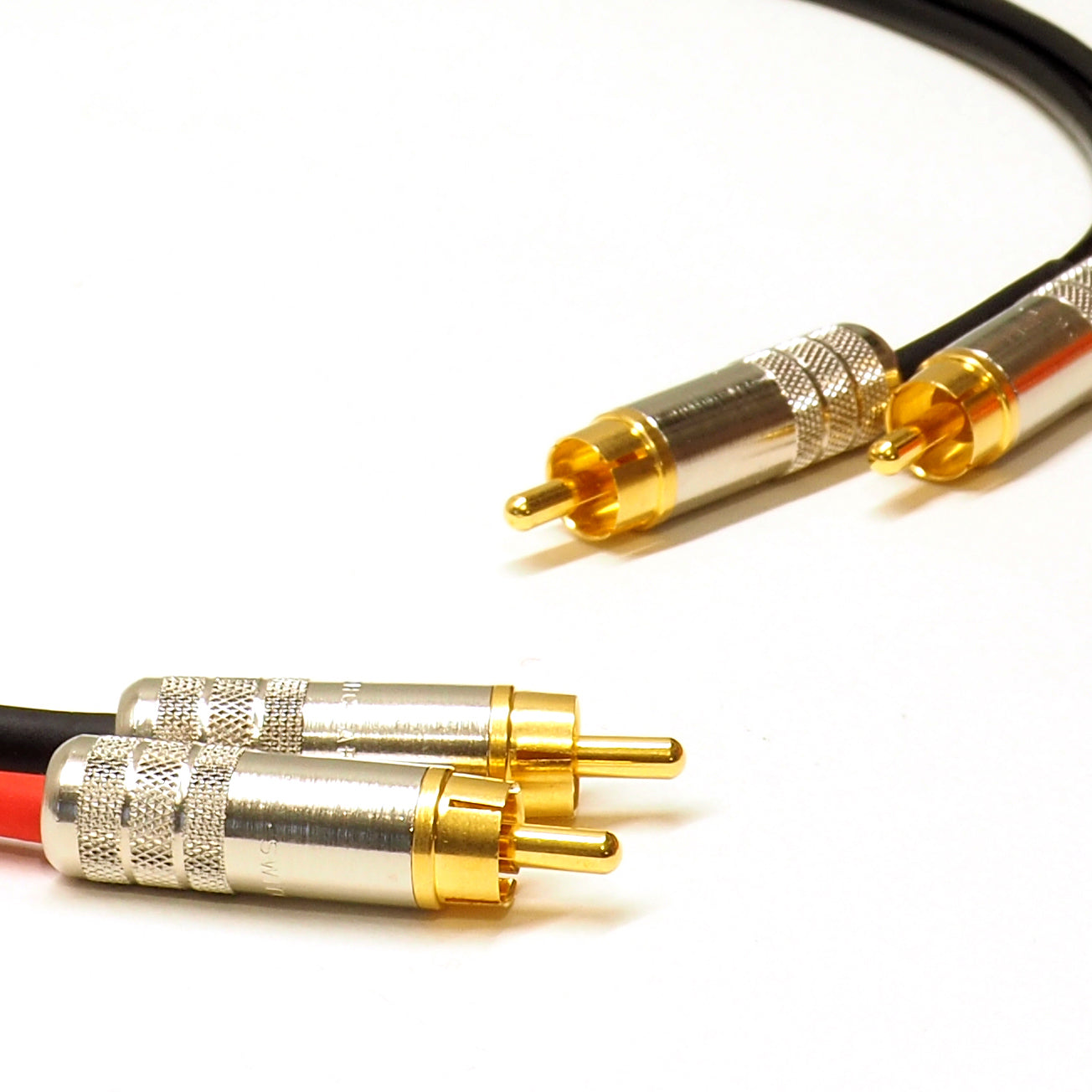 Mogami 2803 RCA to RCA Hi Fi Interconnect Cable (Pair) w/ Gold Switchcraft Connectors